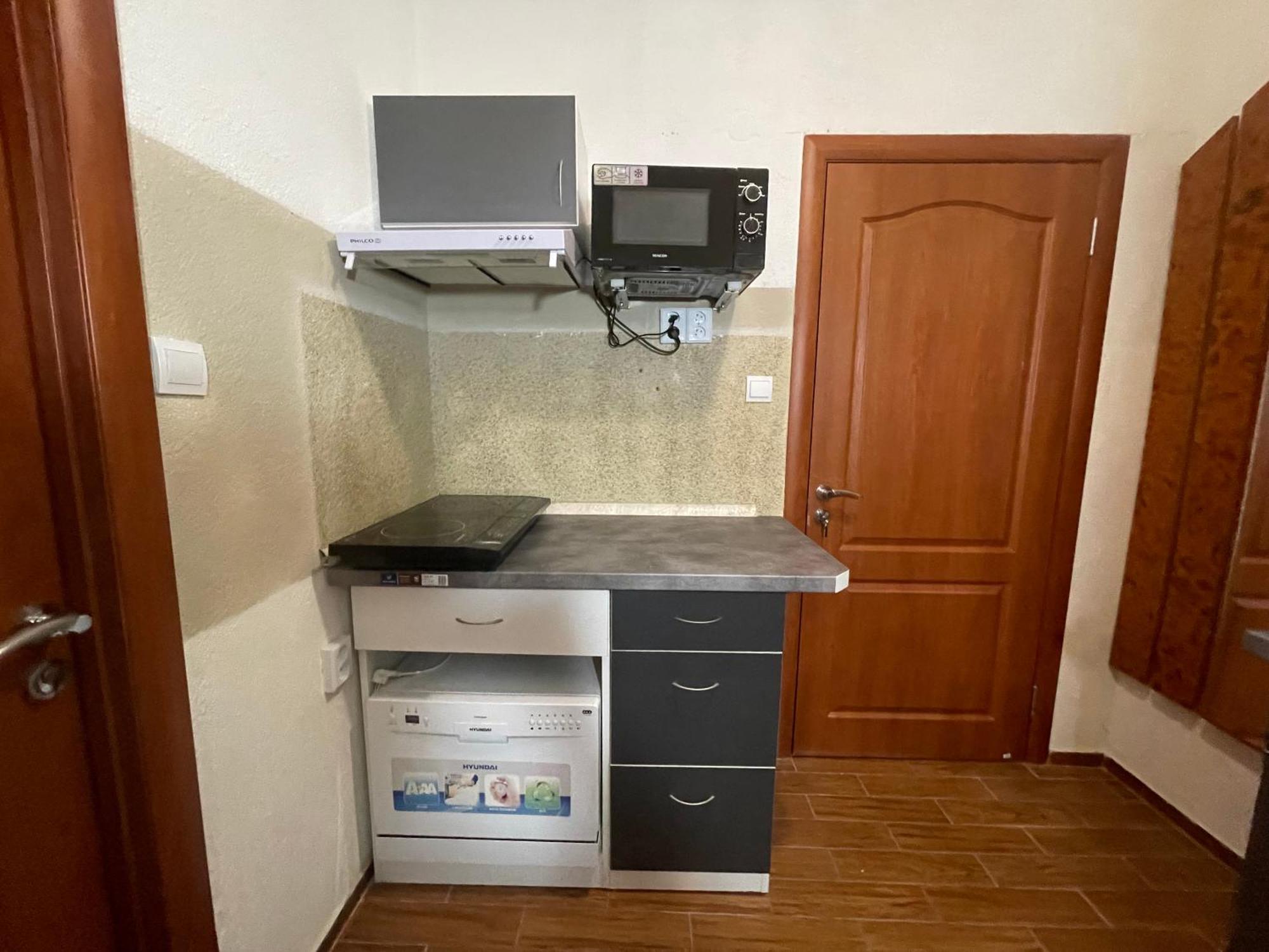 Apartmán Bajecne Ve S Bazenem A Terasou. *